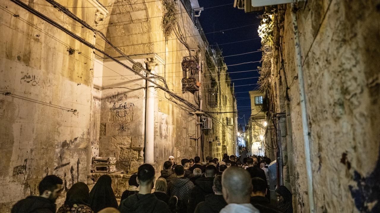 Kudüs'te Gazze'deki insanlık felaketi nedeniyle bu Ramazan ışık süslemeleri yok