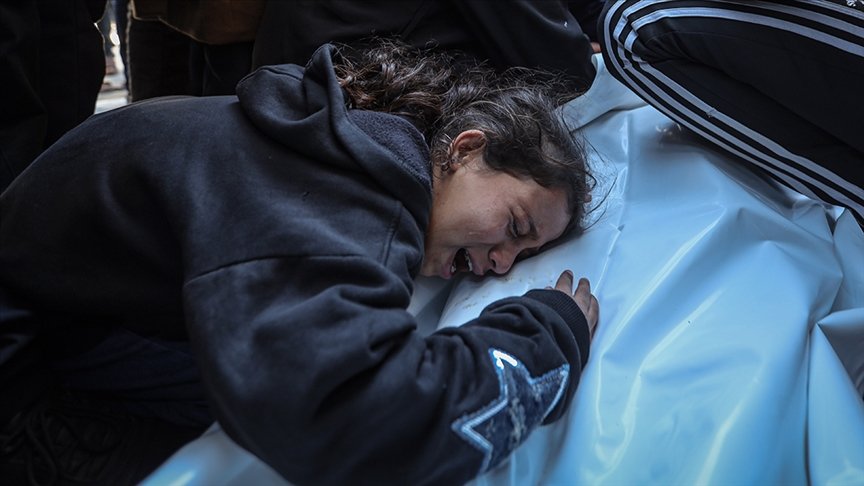 İsrail'in Gazze saldırılarında 3 Filistinli hayatını kaybetti