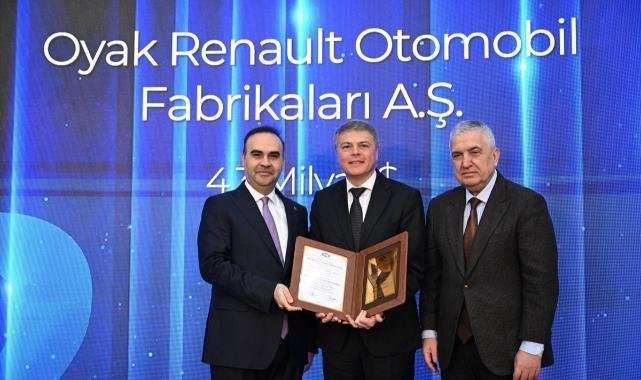 Bakan Kacır OSD Genel Kurulunda konuştu