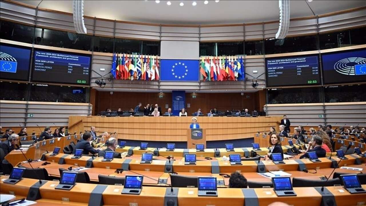 AB'den Trump'ın NATO'dan çıkma imasına yanıt