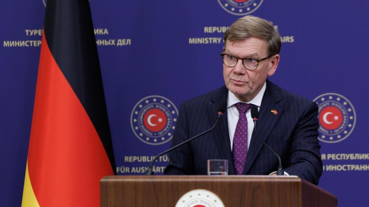 "Trump'ın NATO'ya ilişkin açıklamalarından endişeliyiz"