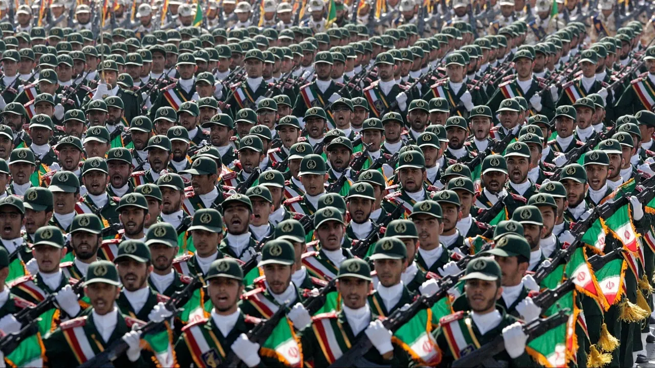 AB İran Devrim Muhafızları'nı terör listesine alabilir