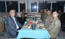 Mehmetçik, şehit aileleri, gaziler ve gazi aileleriyle iftar yaptı