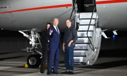 Joe Biden, Ankara'da gerçekleştirilen takas operasyonuyla ABD'ye getirilenleri karşıladı