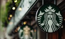 Starbucks CEO'sunu görevden aldı, Chipotle'ın CEO'su yeni lider olacak