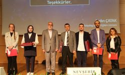 Dijital Bağımlılık Konferansı: Nevşehir Hacı Bektaş Veli Üniversitesi'nde Gerçekleşti