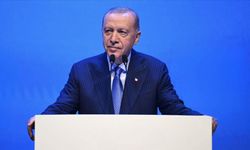 Cumhurbaşkanı Erdoğan: Gençlerimizin sosyal medyanın karanlık dehlizlerinde yitip gitmelerine seyirci kalamayız