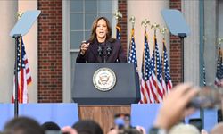 Kamala Harris, Trump'a karşı seçimdeki yenilgiyi kabul etti.