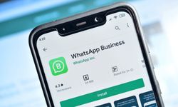 WhatsApp Business için yapay zeka destekli mesajlaşma sistemi geliyor