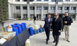 İstanbul'da yaklaşık 1,3 ton uyuşturucu ele geçirilen operasyonda yakalanan 3 şüpheli tutuklandı