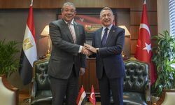 Fuat Oktay, Mısır Senatosu heyetini TBMM'de ağırladı