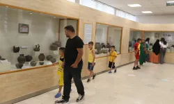 Kars’ta tarihi eserler sergileniyor
