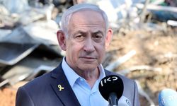 İsrail'deki seçim anketine göre Netanyahu muhalefetin gerisinde kaldı