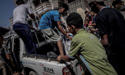 İsrail'in Gazze'de okula düzenlediği saldırıda 6 Filistinli hayatını kaybetti