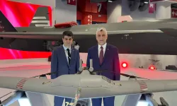 Bakan Bolat, IDEF 2025'i ziyaret etti