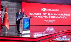 Bakan Bolat'dan öğrencilere başarı ve vizyon mesajı