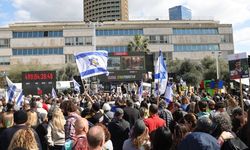 Tel Aviv’de esir takası ekranlardan izleniyor