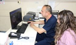 Denizli'de yeni doktorun ilk görev yeri babasının çalıştığı hastane oldu