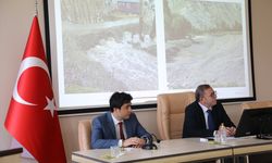Kars'ta olası taşkın ve selde alınacak tedbirler ele alındı