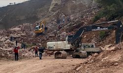 Ordu'da taş ocağı şantiyesinde arama kurtarma çalışması devam ediyor