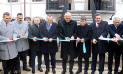 Bakan Ersoy Amasya'da kütüphane açılışına katıldı