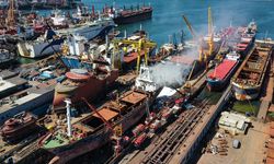 Bakan Uraloğlu'ndan tersane yangınına ilişkin açıklama