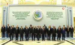 Cumhurbaşkanı Erdoğan Barış Forumu'nda aile fotoğrafı çekimine katıldı