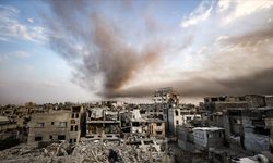 İsrail ateşkese rağmen Gazze’yi bombaladı