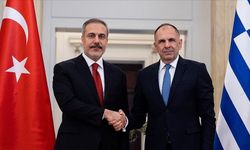 Bakan Fidan Yunan mevkidaşı ile telefonda görüştü