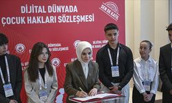 Bakan Göktaş Dijital Çocuk Haklarına dikkat çekti