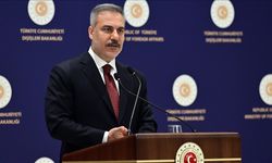 Dışişleri Bakanı Fidan İran için barışçıl çözüm çağrısı yaptı