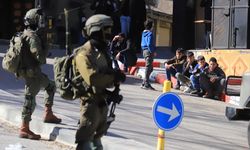 İsrail'in Batı Şeria'da düzenlediği baskınlarda 4 Filistinli yaralandı