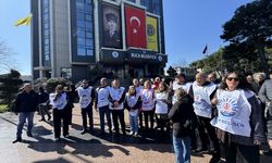 Buca Belediyesindeki memurlar alacakları için eylemlerini sürdürüyor