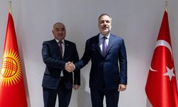 Bakan Fidan Kırgız Meclis Başkanı Turgunbek uulu ile görüştü