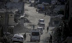 Refah Sınır Kapısı'ndan geçen 41 Filistinli daha Gazze'ye ulaştı