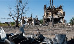 Rusya Çerkası'ya hava saldırısı düzenledi