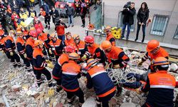 Bayrampaşa'da geniş katılımlı deprem tatbikatı