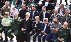 İranlı komutanlar için Tahran'da cenaze töreni düzenlendi