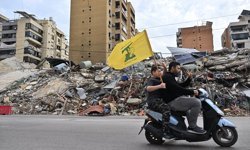 İsrail ile Lübnan arasındaki ateşkes yürürlüğe girdi