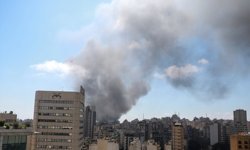 İsrail, Beyrut'a şiddetli hava saldırıları düzenliyor