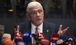 İYİ Parti Genel Başkanı Dervişoğlu, İzmir'de basın toplantısı düzenledi