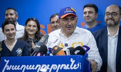 "Ermenistan-Türkiye demir yolunun da en kısa sürede açılmasını umuyoruz"