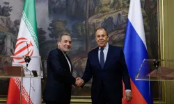 İran Dışişleri Bakanı, Rus mevkidaşı ile mutabakat hakkında görüştü
