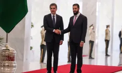 Suriye Cumhurbaşkanı Şara, IKBY başkanı Barzani ile Şam'da görüştü