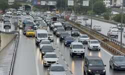 İstanbul'da sabah saatlerinde trafik yoğunluğu arttı