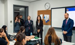 Özbekistan Cumhurbaşkanlığı İdaresi Başkanı Mirziyoyeva, YETEV Okulları'nı ziyaret etti