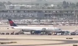 İsrail'in Ben Gurion Havalimanı'na inen New York uçağında bomba ihbarı