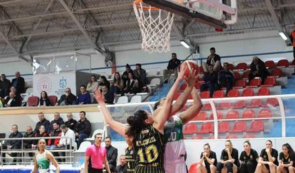 Kadınlar Basketbol Süper Ligi: İzmit Belediyespor: 113 - Çankaya Üniversitesi: 104