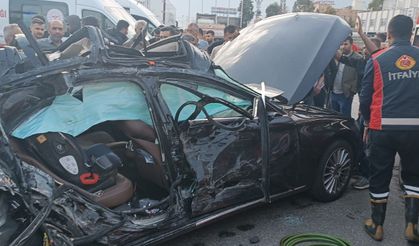 Mardin'de tır ile otomobilin çarpışması sonucu 1 kişi öldü, 4 kişi yaralandı