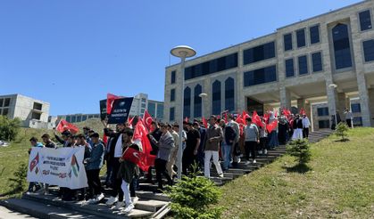 Bartın'da üniversiteliler İsrail'in Gazze'ye yönelik saldırılarını protesto etti